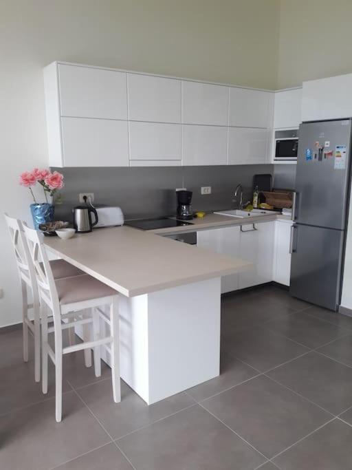 2Br Apartment With Pool 科托尔 外观 照片