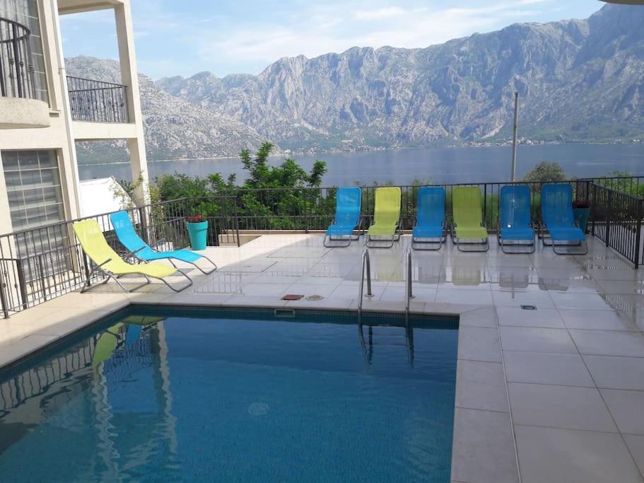 2Br Apartment With Pool 科托尔 外观 照片