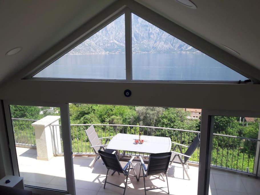 2Br Apartment With Pool 科托尔 外观 照片