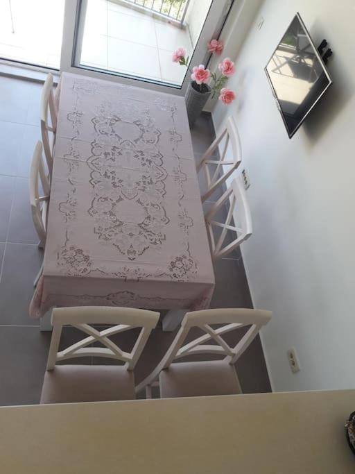 2Br Apartment With Pool 科托尔 外观 照片