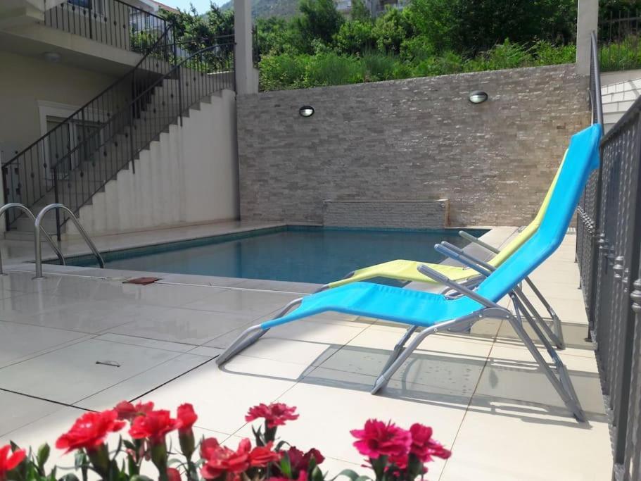 2Br Apartment With Pool 科托尔 外观 照片